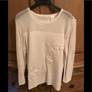 Alfred Dunner long sleeve white embellished top S
